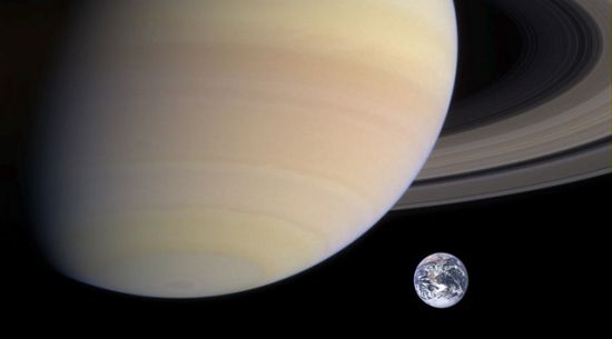 Satürn yakınlarından Dünya nasıl görünüyor?